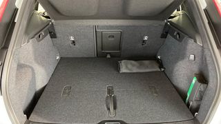 VOLVO XC40 2.0 B3 CORE AUTO 5P