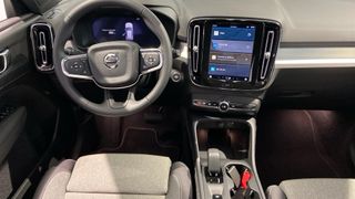 VOLVO XC40 2.0 B3 CORE AUTO 5P
