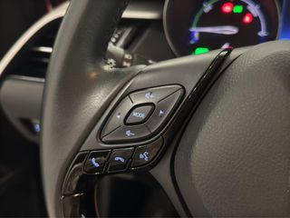 TOYOTA C-HR 1.8 VVT-I HYBRID ACTIVE AUTO 122 5P