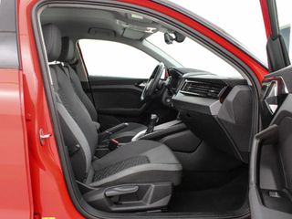 AUDI A1 1.0 30 TFSI S TRON ADRENALIN CITYCARVER 110 5P