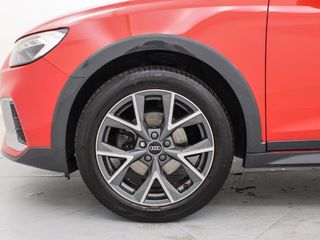 AUDI A1 1.0 30 TFSI S TRON ADRENALIN CITYCARVER 110 5P