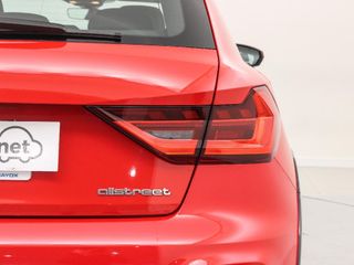 AUDI A1 1.0 30 TFSI S TRON ADRENALIN CITYCARVER 110 5P