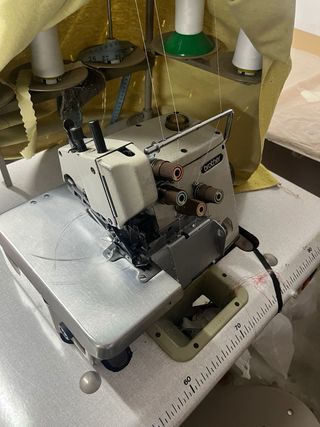 Máquinas de coser industriales