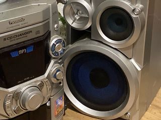 Mini cadena Panasonic CD Changer MP3