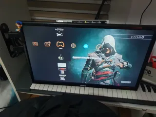 Consola PS3 con 10 juegos y 2 mandos