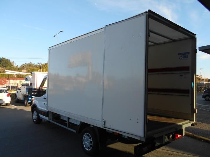 Ford Transit 2023, foto 5