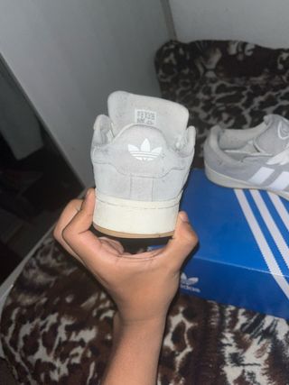 Adidas Campus Grises Talla 40.5