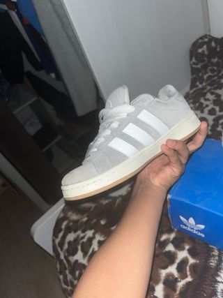 Adidas Campus Grises Talla 40.5