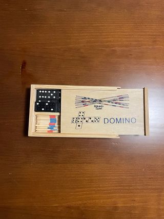 Juego Mikado y Dominó