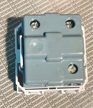 6 Enchufes Bticino Luna 2P+T 16A C4141