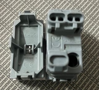 6 Enchufes Bticino Luna 2P+T 16A C4141