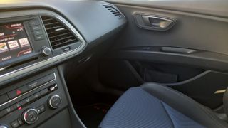 SEAT Nuevo León 1.6 TDI 105cv St&Sp Style