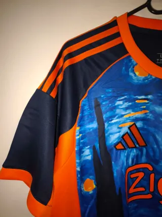 Camiseta Adidas Van Gogh Talla L