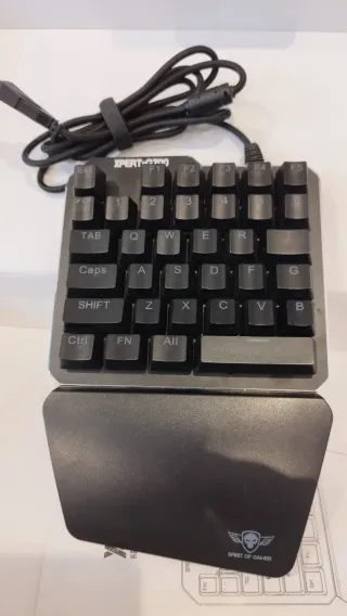 Teclado y Ratón Spirit of Gamer XPERT-G700