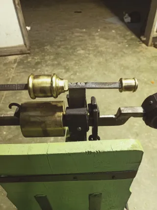 Báscula de suelo antigua restaurada