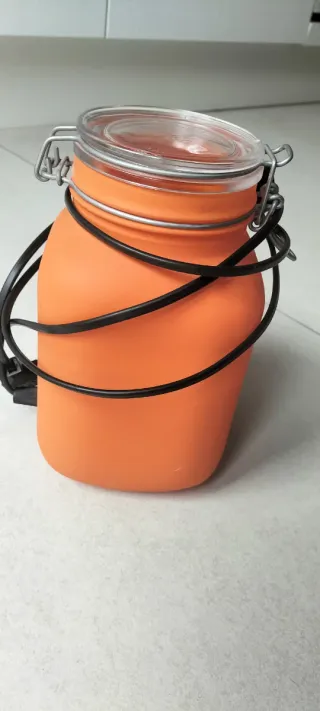 Lampada da tavolo arancione