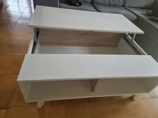 Mesa de centro elevable blanca