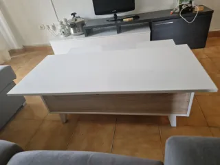 Mesa de centro elevable blanca