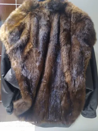 Cazadora cuero y piel marrón, sin envío