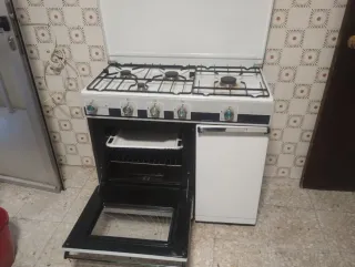 Cocina de gas con horno