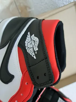 Nike Jordan Rojo y Blanco