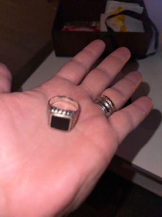 Anillo de plata 925 con piedra negra