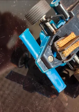 Scalextric Ligier JS11 Gitanes 26 Azul