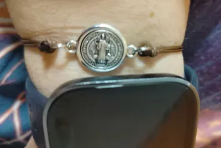 Pulsera San Benito Tetragrammaton.