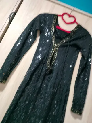 Vestido fiesta lentejuelas negro y dorado