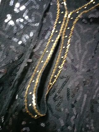 Vestido fiesta lentejuelas negro y dorado