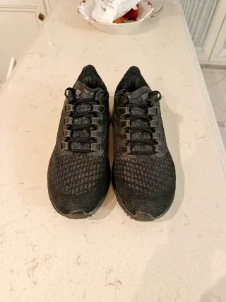 Nike Zoom Pegasus 37 Uomo Nero Bianco