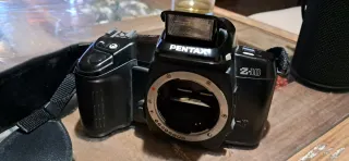 Cámara Analógica Pentax Z-10 Negra