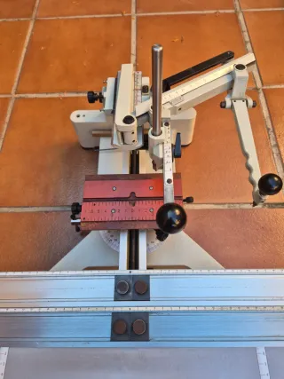 Pantógrafo Gravograph IM3 + 3 juegos letras