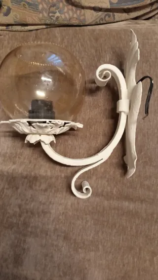 Lampada decorativa bianca