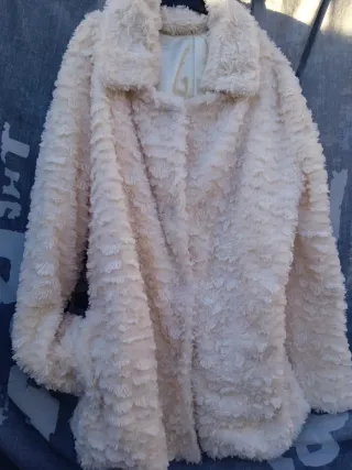 Abrigo pelo mujer beige