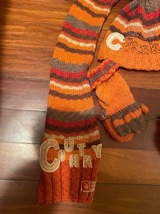 Conjunto Bufanda, Gorro y Guantes Niña
