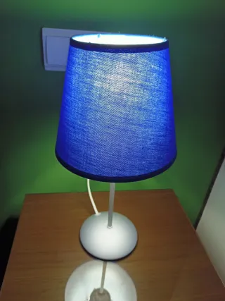 Lámpara de mesa Azul de Tela y Metal