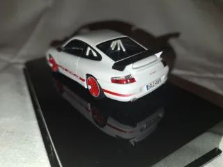 Porsche 911 GT3 RS 996 1:43 AutoArt