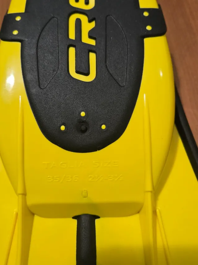 Pinne da nuoto Cressi AGUA