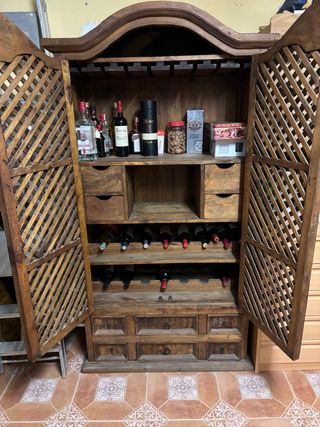 Armadio Rustico Portabottiglie in Legno