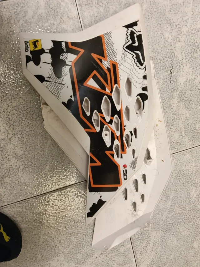 Tapas Laterales KTM 2008-2011