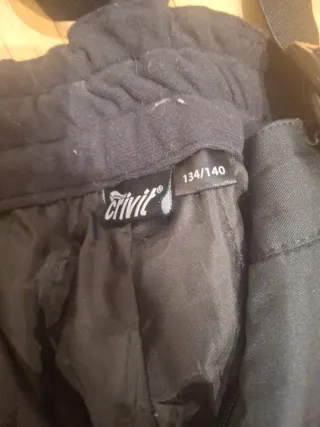 Pantalón de nieve infantil negro. Unisex de 8 a 10