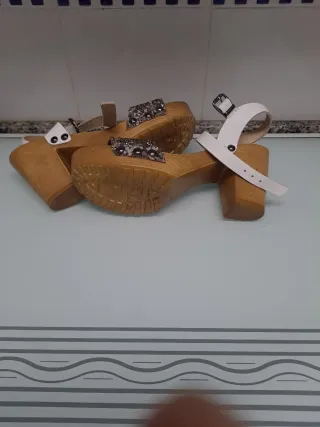 Porronet Sandalias Mujer Talla 40 Plata/Blanco