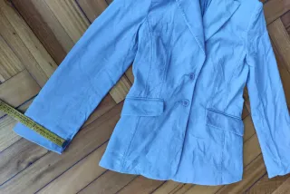 Blazer Pana Morado Talla 38