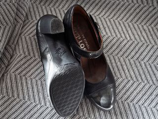 Zapato Pitillos Negro Pulsera Tacón T36