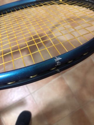 Raqueta Wilson Ultra V4 100 300gr Grip 2