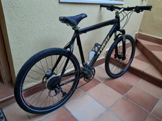 Bicicleta Trek Negra
