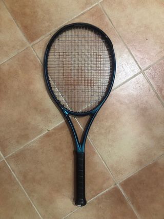 Raqueta Wilson Ultra V4 100 300gr Puño 2
