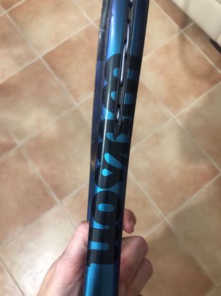 Raqueta Wilson Ultra V4 100 300gr Puño 2