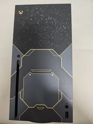 Xbox Series X edizione HALO + 3 giochi + 2 controller